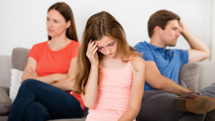 divorzio dei genitori Genitori separati, figli più malati: ecco perché