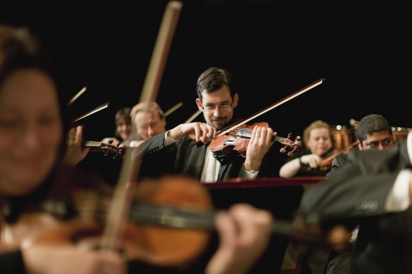 orchestra violinista musica