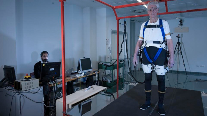 Ecco il primo robot indossabile che previene le cadute