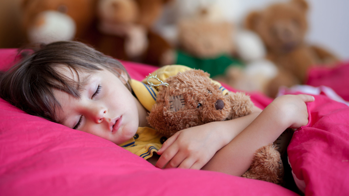 Bambini iperattivi: e se bastasse una cura di sonno?
