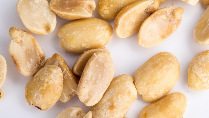 arachidi bollite contro l'allergia