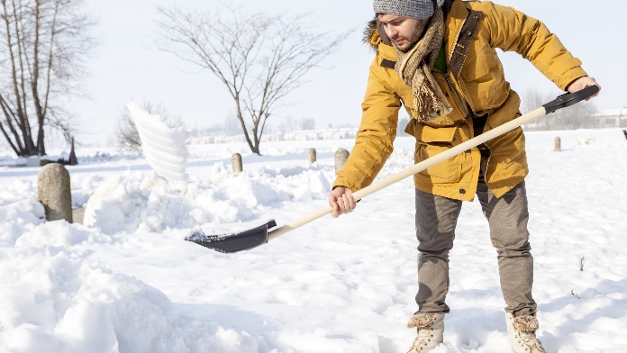 spalare neve infarto