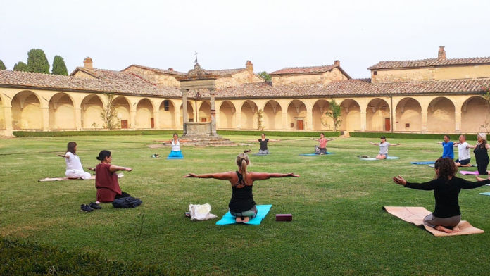 yoga in vacanza alla cerosa di pontignano