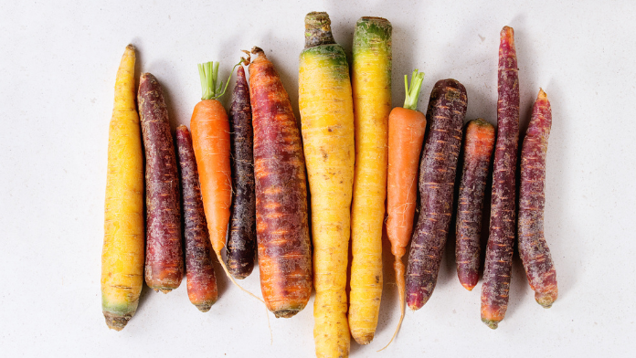 le carote colorate sono verdure dimenticate