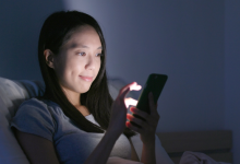 pelle effetti luce blu