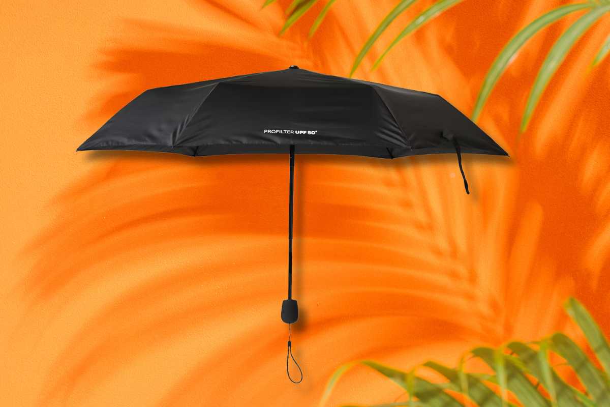 Ombrello anti-UV UPF50+, disponibile su Decathlon