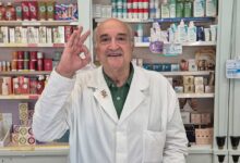 Cesare Betti, titolare della farmacia Betti di Sinalunga (Siena)