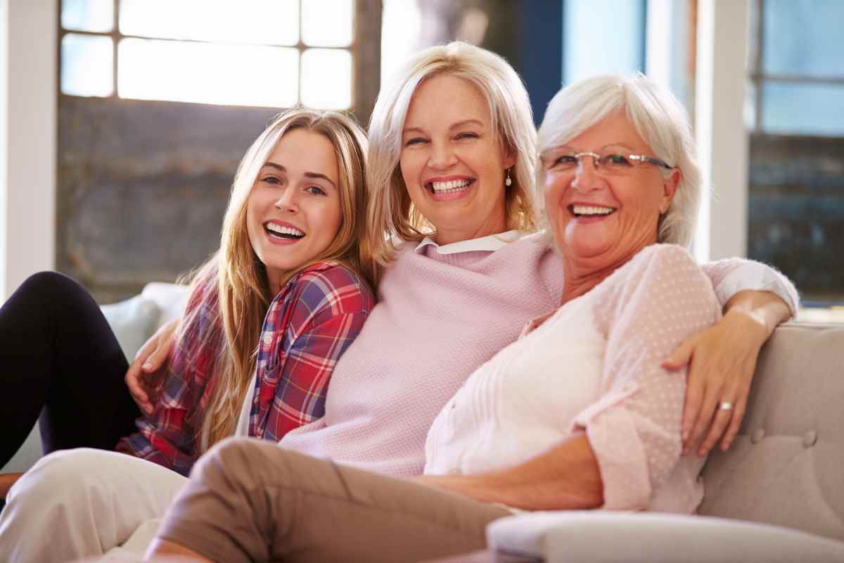 una nonna, una madre e una figlia