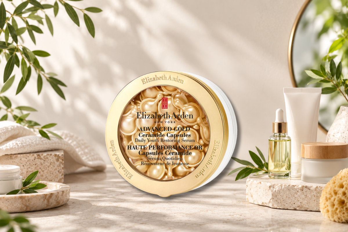 Advanced Gold Ceramide Capsules Daily Youth Restoring Serum di Elizabeth Arden