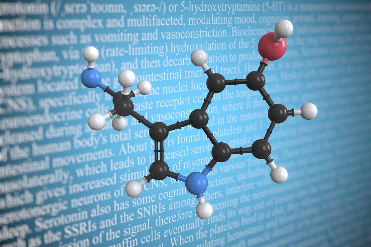 formula chimico della serotonina