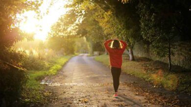donna ex paziente di tumore al sangue che pratica fitwalking